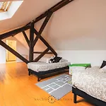 L\'Hotel Des Ventes Reims Chativesle