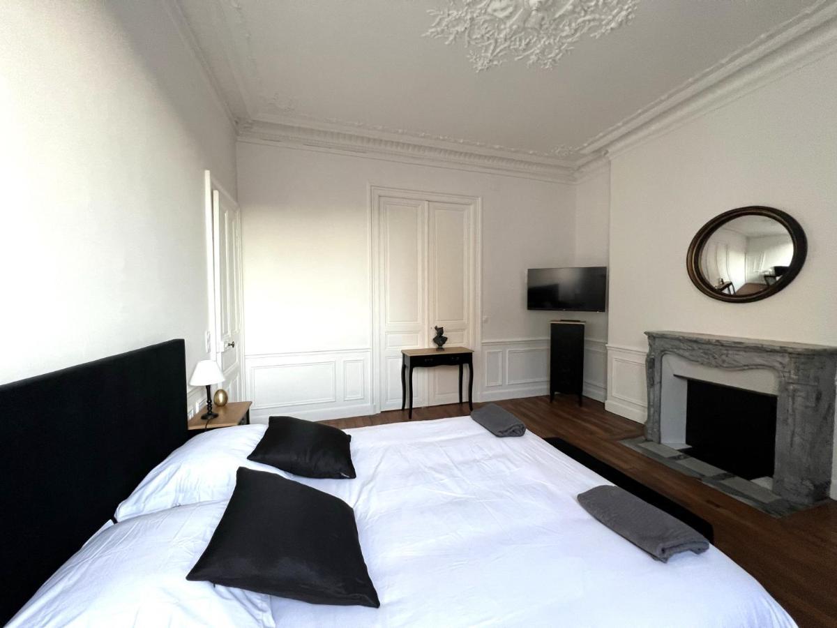 Appartement L'hotel Des Ventes Chativesle *