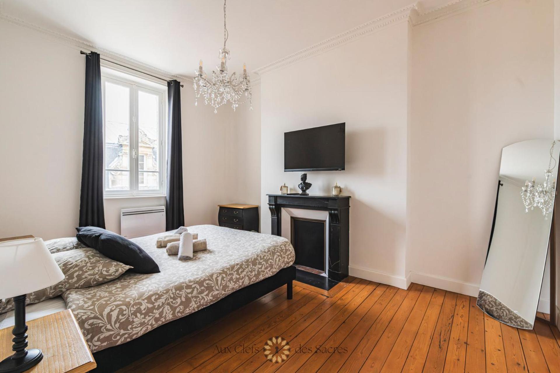 L'hotel Des Ventes Chativesle Appartement *